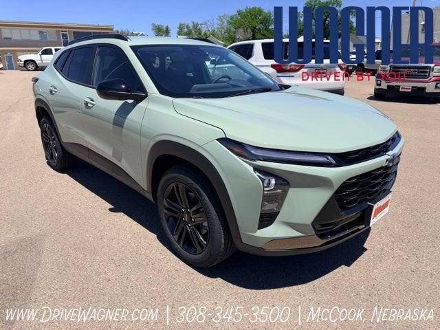 2026 Chevrolet Trax ACTIV in Cacti Green — front three-quarter view
