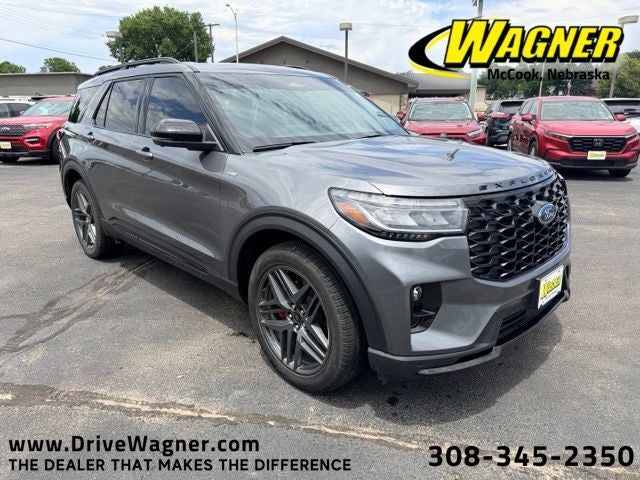 2025 Ford Explorer ST-Line in Gray Metallic — front three-quarter view