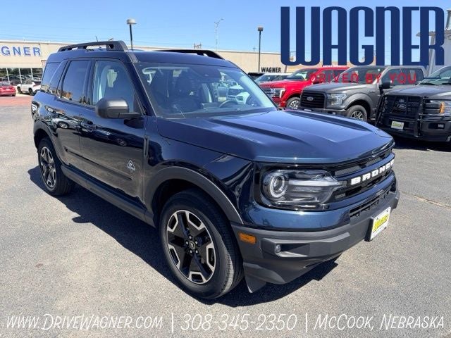 2023 Ford Bronco Sport Outer Banks in Alto Blue Metallic Tinted Clearcoat — front three-quarter view
